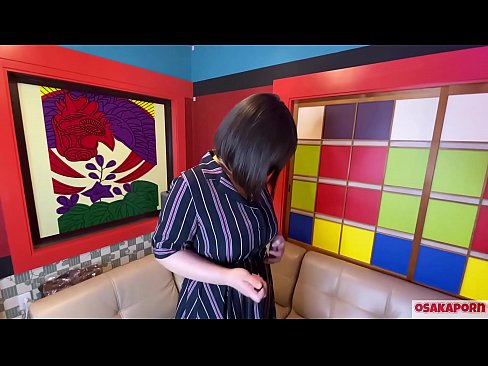 ❤️ Japanese cutie met groot tiete masturbeer met seksspeelgoed en kry 'n orgasme. Sy praat in 'n onderhoud oor haar fokken ervaring. Groot tiete en harige poes wat hard kreun. Osakaporn ❌ Porno by ons af.hentaiser.ru ☑