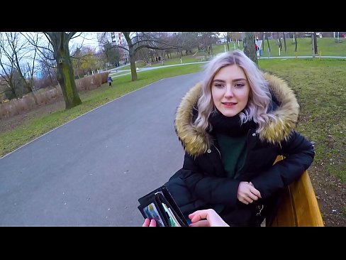 ❤️ Sluk 'n vreemdeling se warm kom vir geld - blowjob in the park deur Eva Elfie ❌ Porno by ons af.hentaiser.ru ☑